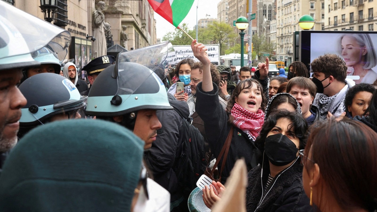 More than 100 peoples who were against Israel were taken away and arrested at Columbia University. Many tents were thrown away.