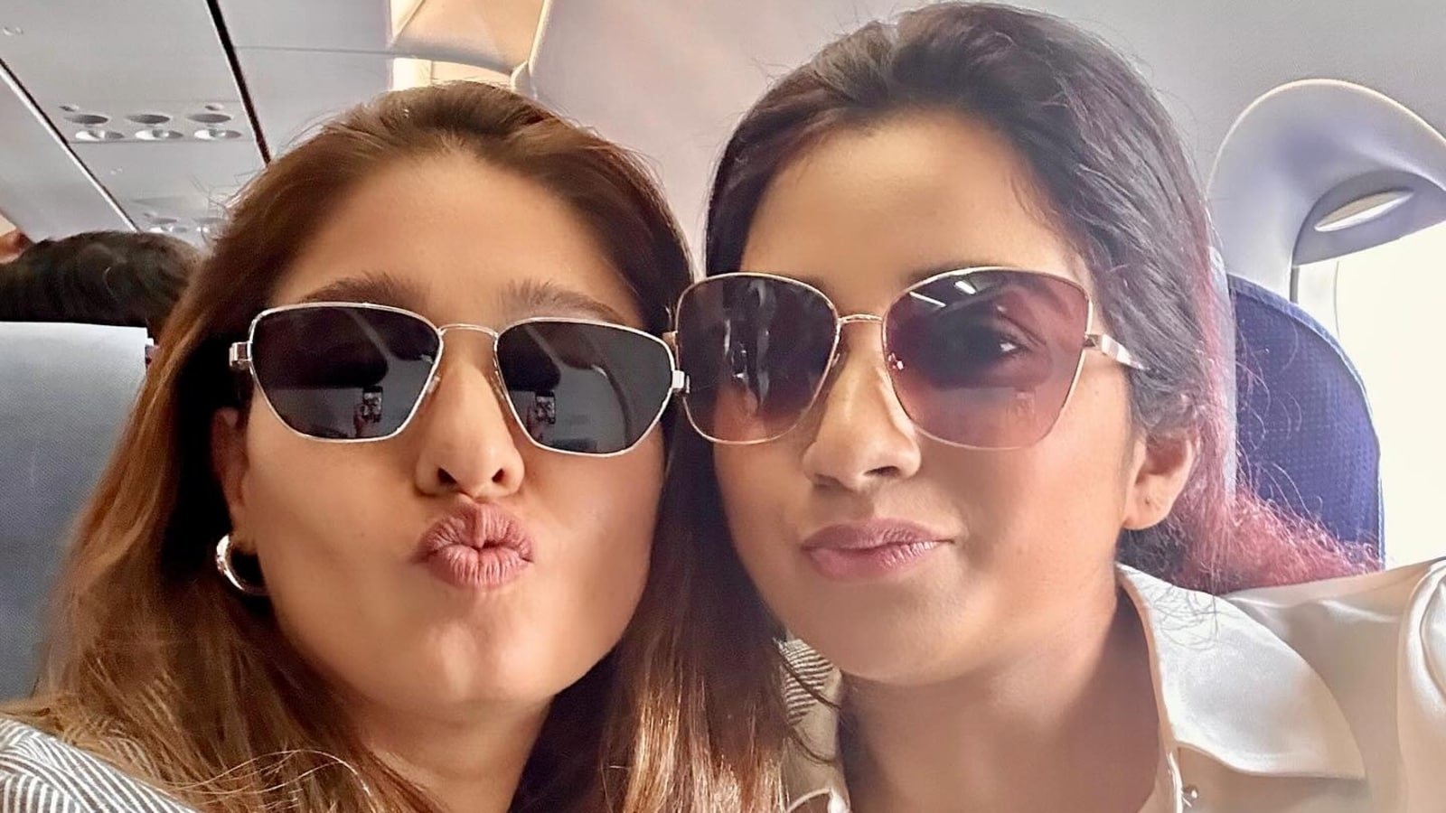 Shreya Ghoshal and Sunidhi Chauhan create a buzz on the internet with a special selfie where they make funny faces.